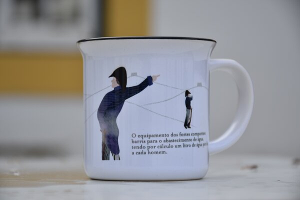 caneca_das_linhas_de_torres