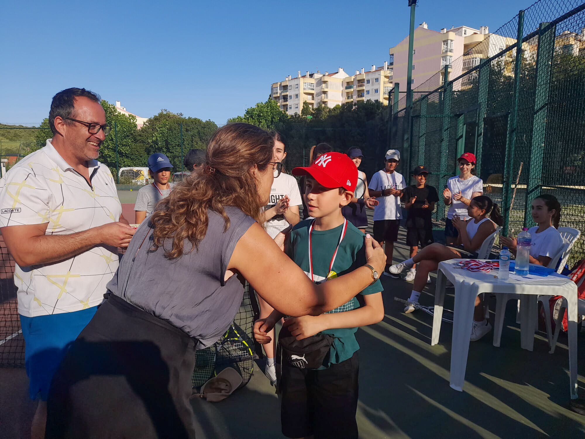 Alunos escola de ténis arruda